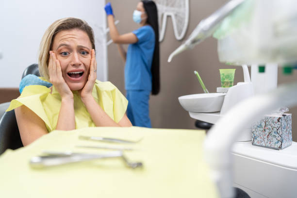 Best Weekend Emergency Dentist in Mbrian Park, CA